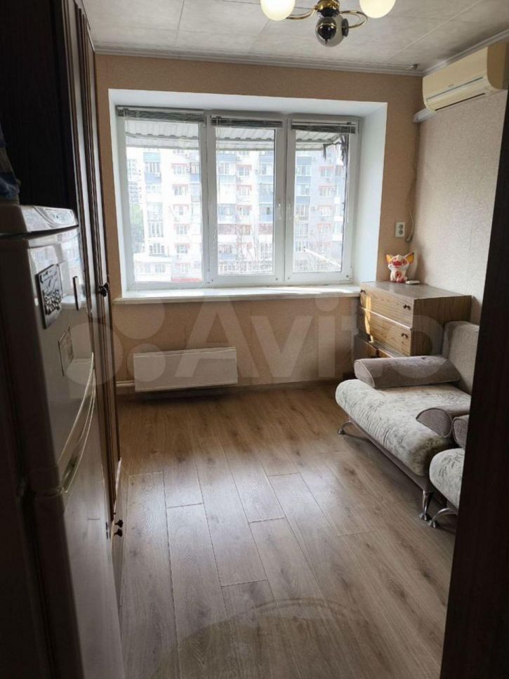 Комната Зиповская ул, 22
