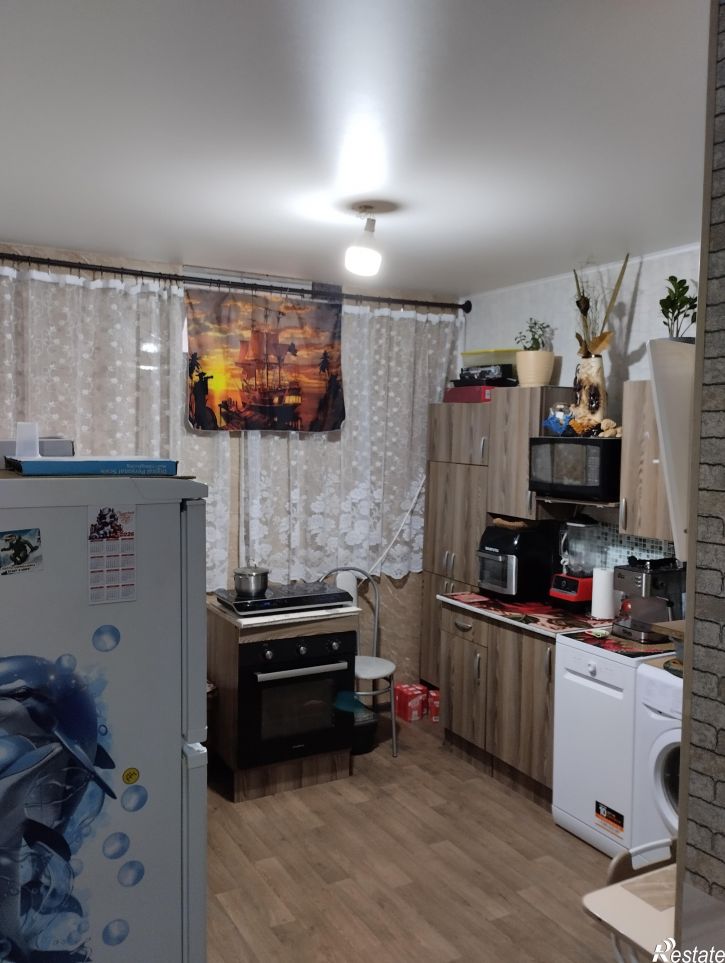2-комн квартира Генерала Петрова, 9