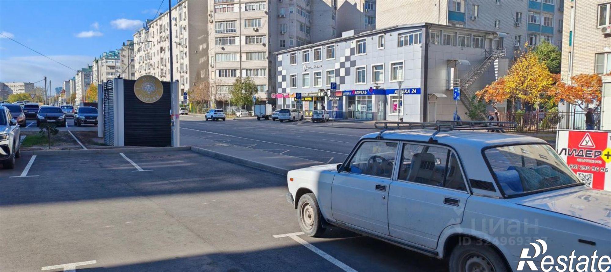 Купить торговое помещение за 15 500 000 рублей на Черкасская улица, 79