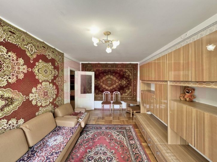 2-комн квартира им. Калинина ул.