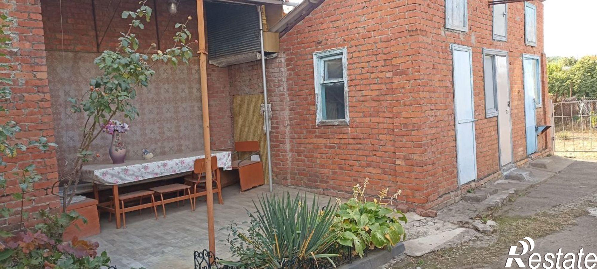 Купить дачу, дом, коттедж за 7 000 000 рублей на улица Кирова, 73
