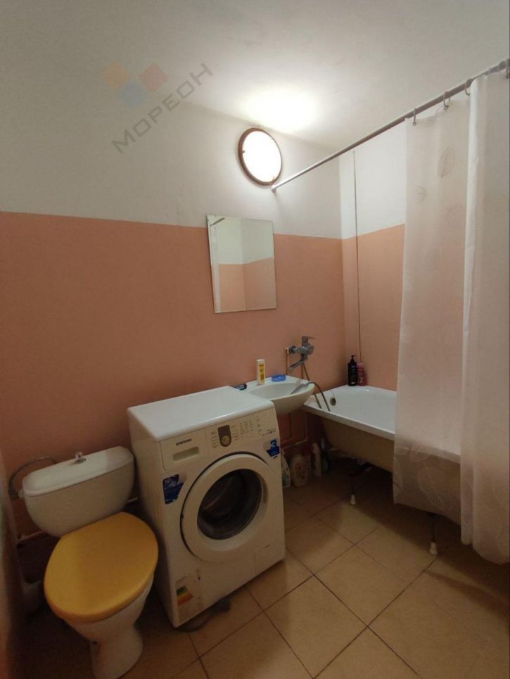 1-комн квартира Монтажников ул, 5