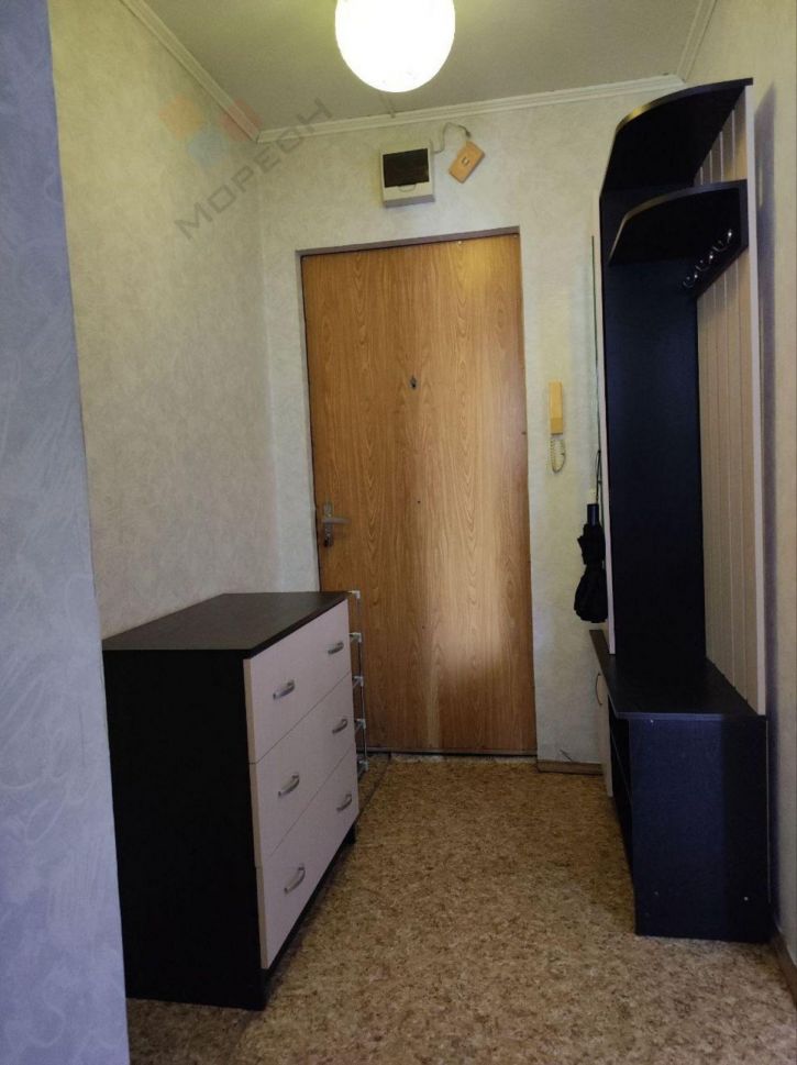 1-комн квартира Монтажников ул, 5