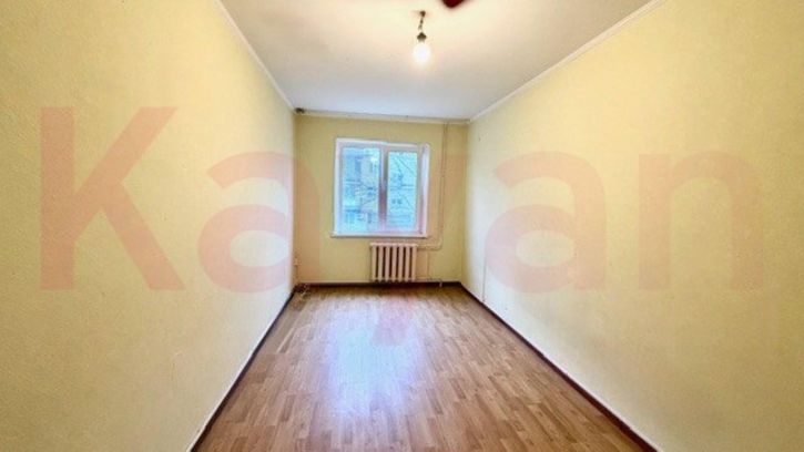 2-комн квартира Азовская ул.