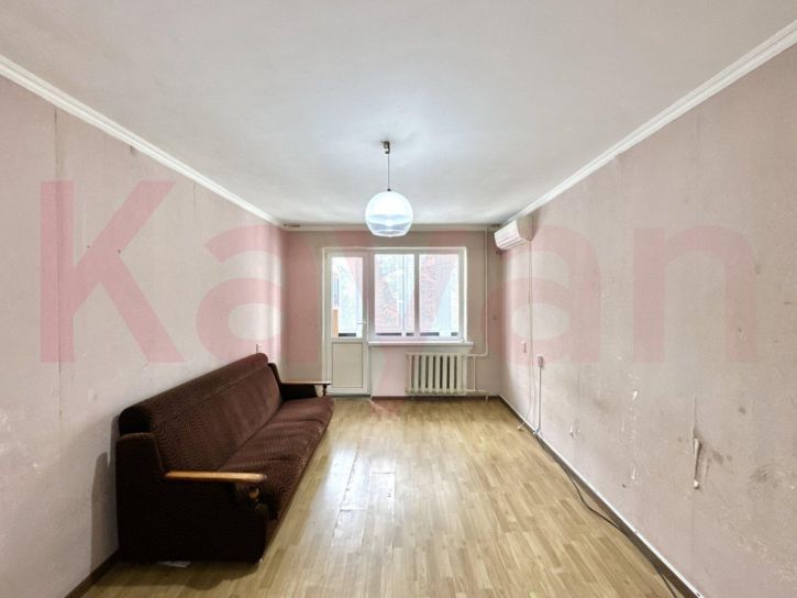 2-комн квартира Азовская ул.