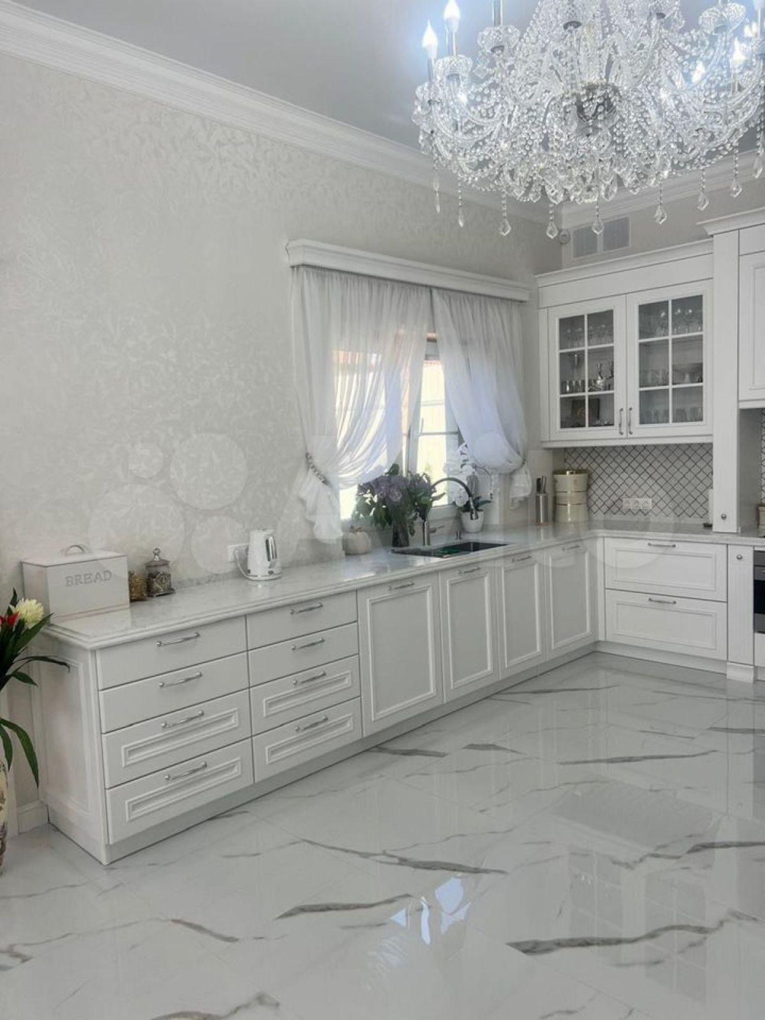 Купить дачу, дом, коттедж за 55 000 000 рублей на Константиновский пер, 22