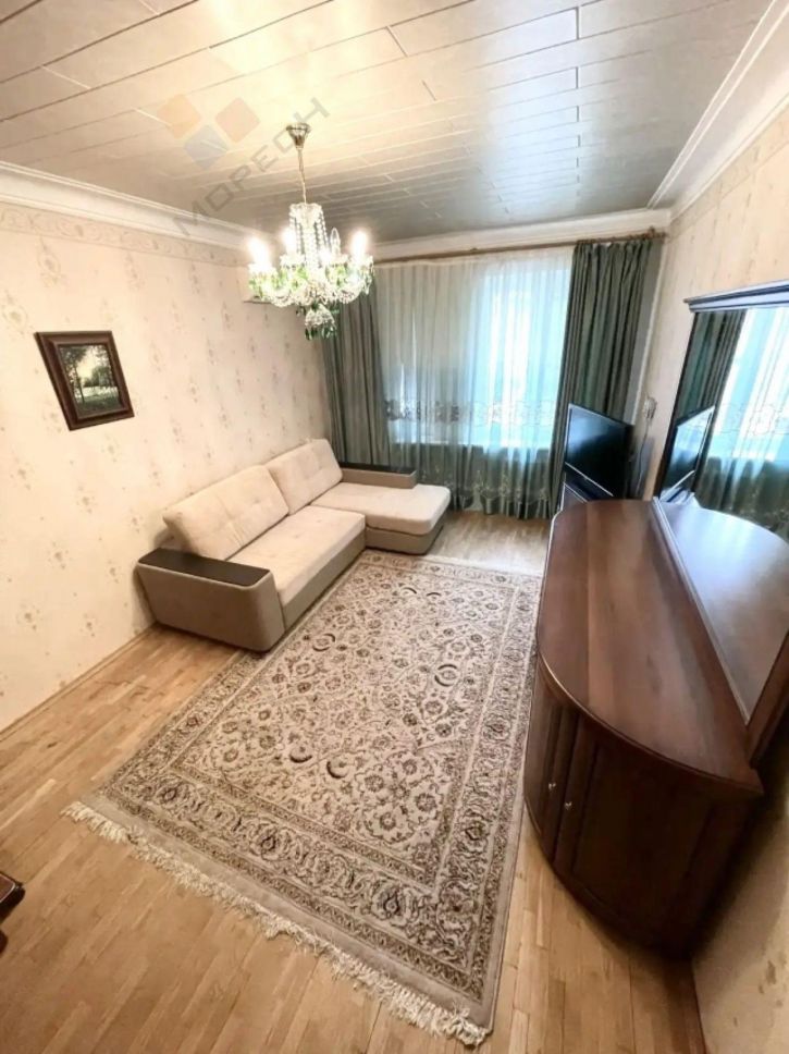 5-комн квартира Индустриальная ул, 32