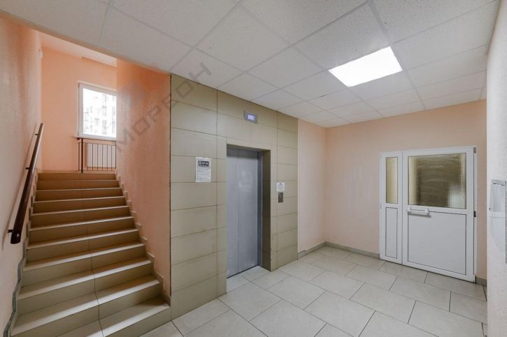 1-комн квартира им. генерала Корнилова ул, 10к1