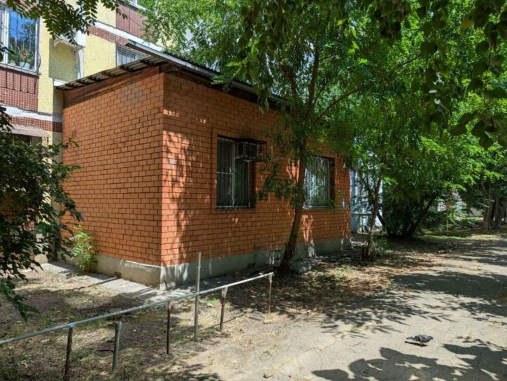 3-комн квартира Уральская ул, 172