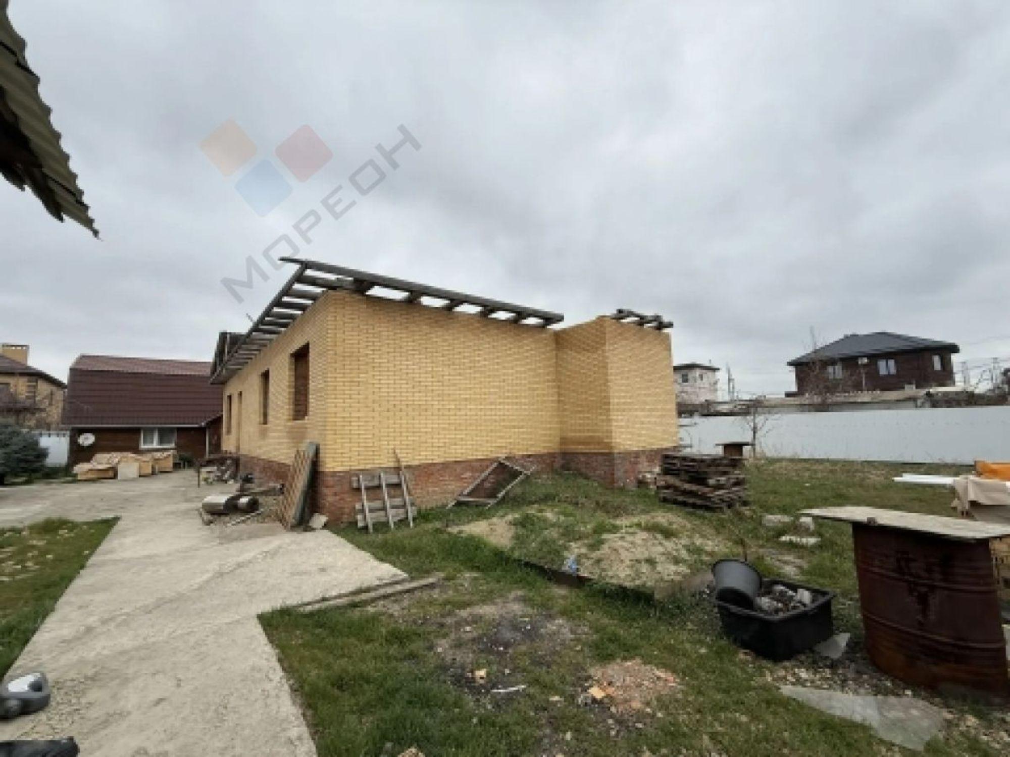 Купить дачу, дом, коттедж за 15 000 000 рублей на Светлая ул, 11