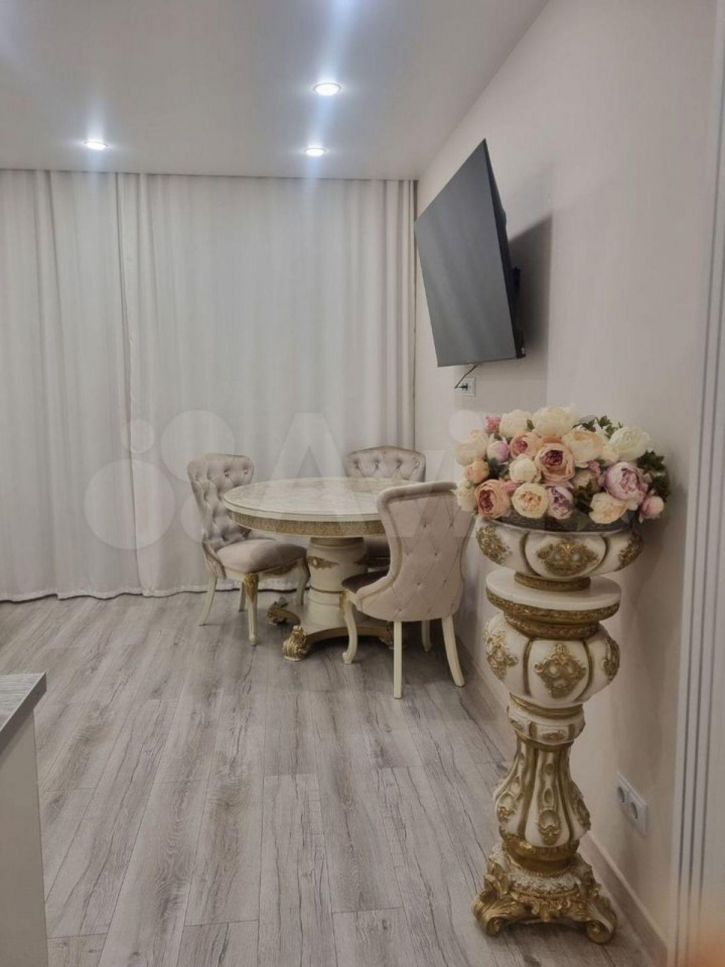 1-комн квартира Сорока ул, 2