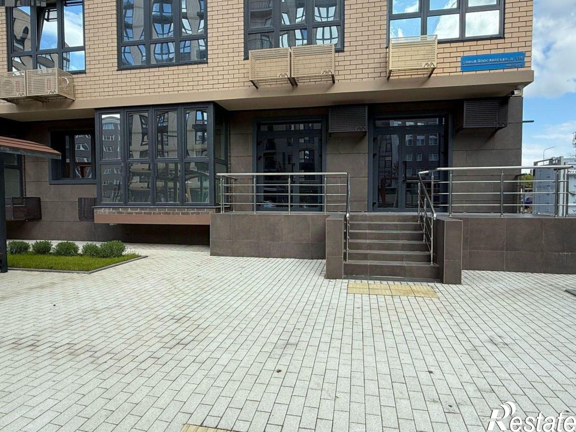 Купить торговое помещение за 5 849 080 рублей на ул Ярославская, 63