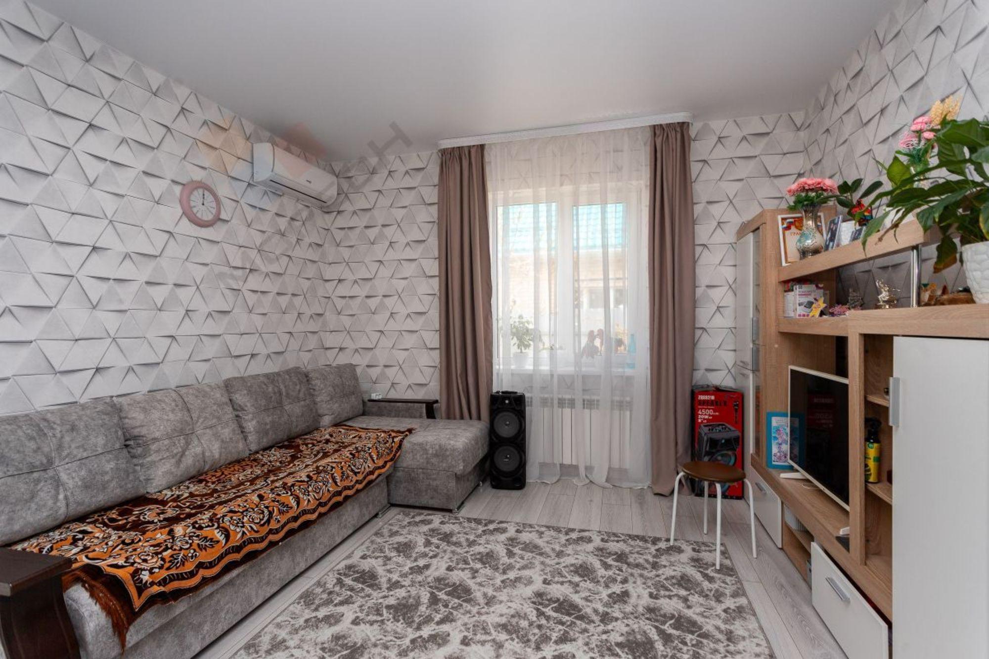 Купить дачу, дом, коттедж за 12 000 000 рублей на Василия Бирюкова ул, 5