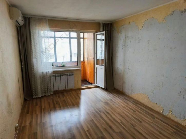 3-комн квартира Воровского ул, 197