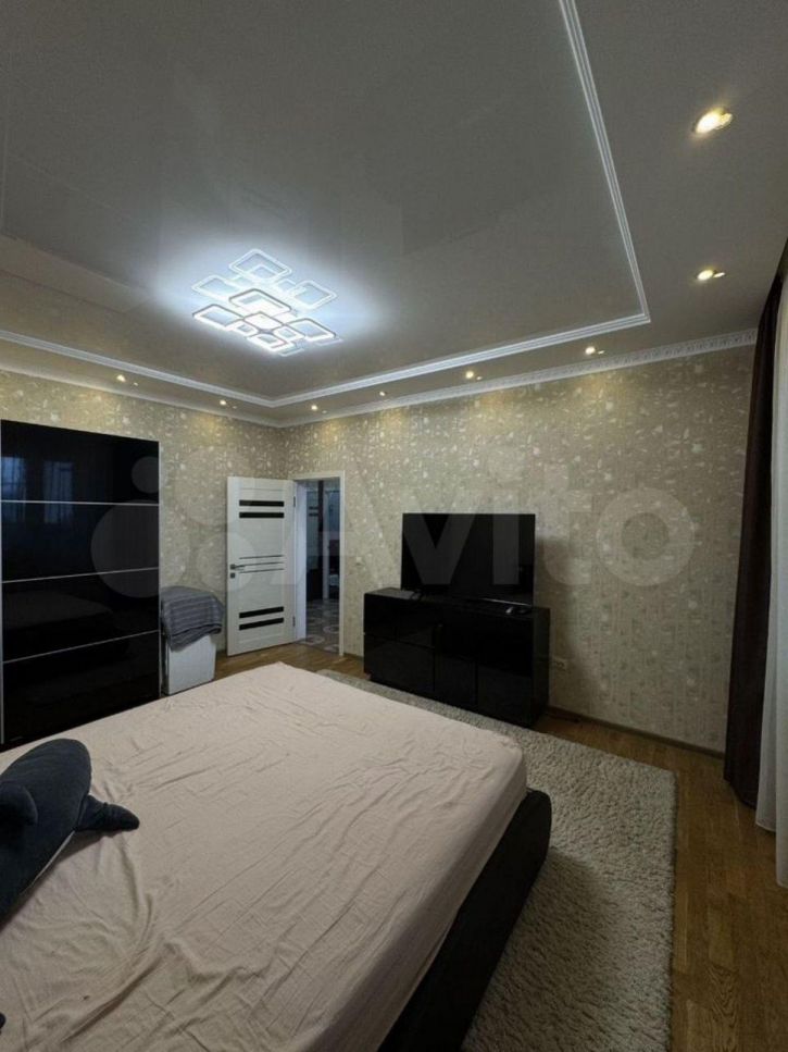 3-комн квартира Казбекская ул, 15
