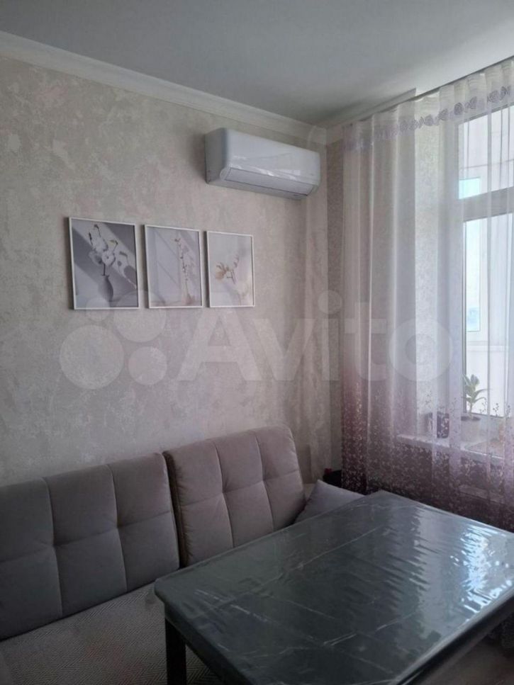 1-комн квартира Героя Георгия Бочарникова ул, 8