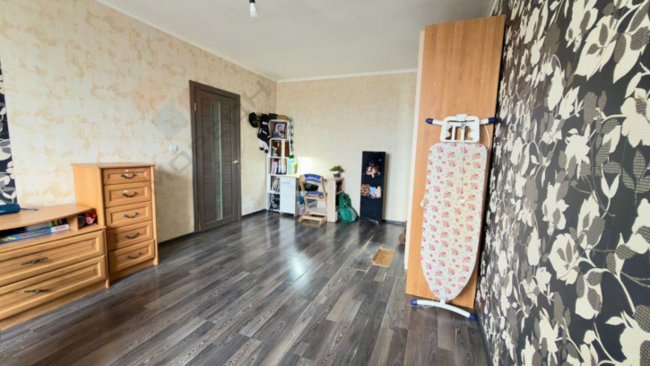 1-комн квартира 9-я Тихая ул, 5