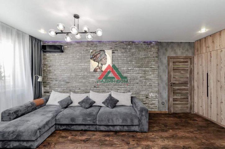 2-комн квартира Магистральная улица, д.11к3
