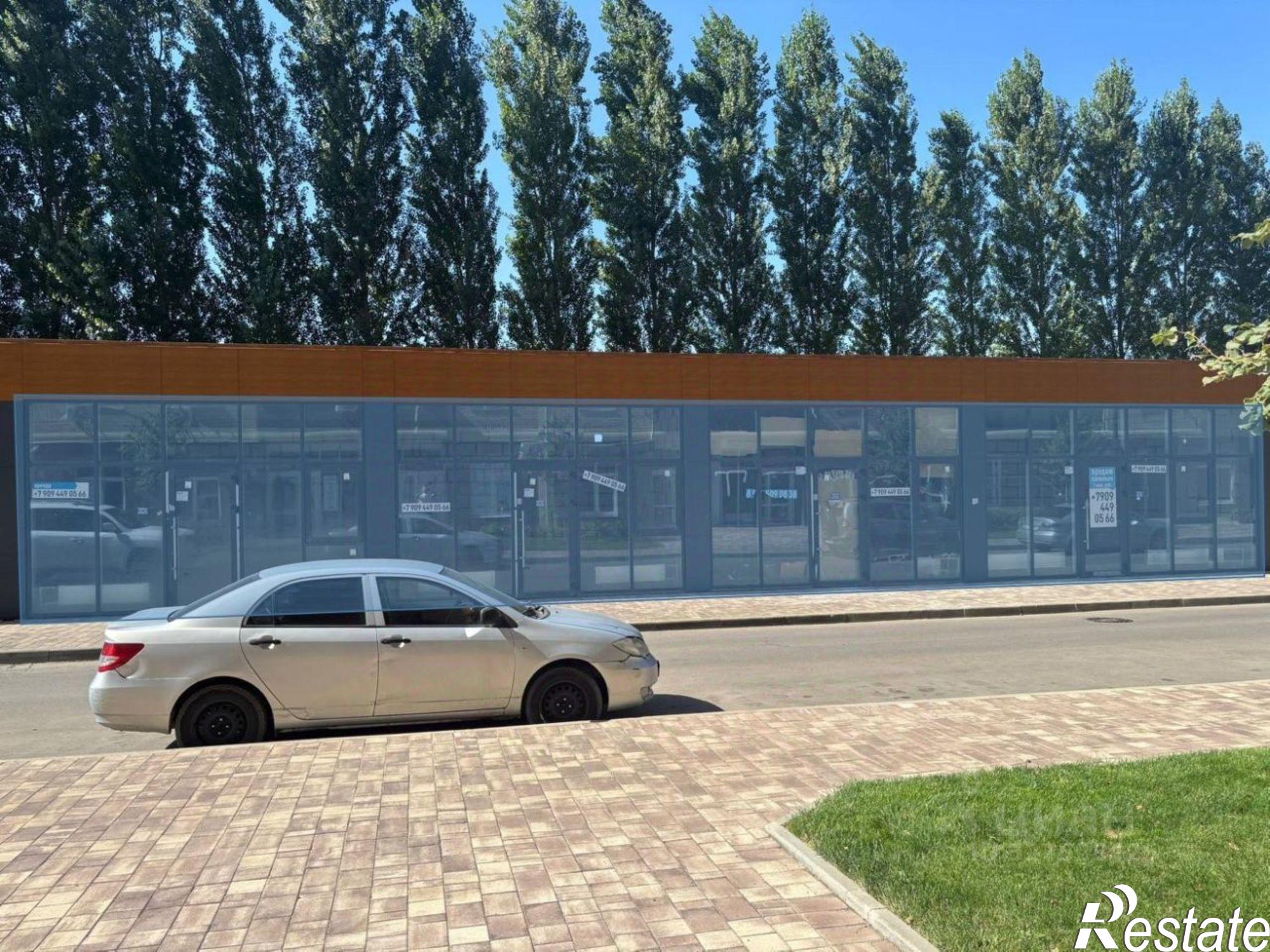 Купить торговое помещение за 29 877 300 рублей на улица Александра Маринеско, 36