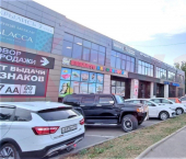 торговое помещение 1700 кв м им. Лизы Чайкиной ул.