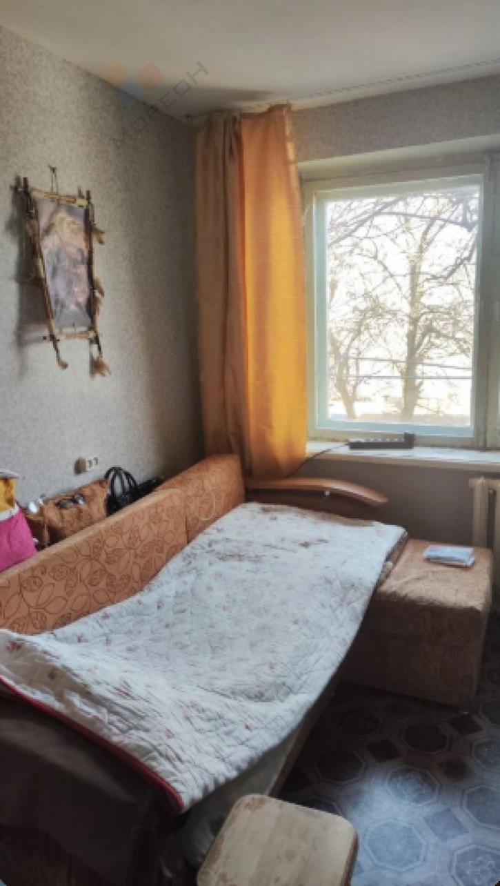 Комната Красных Партизан ул, 73