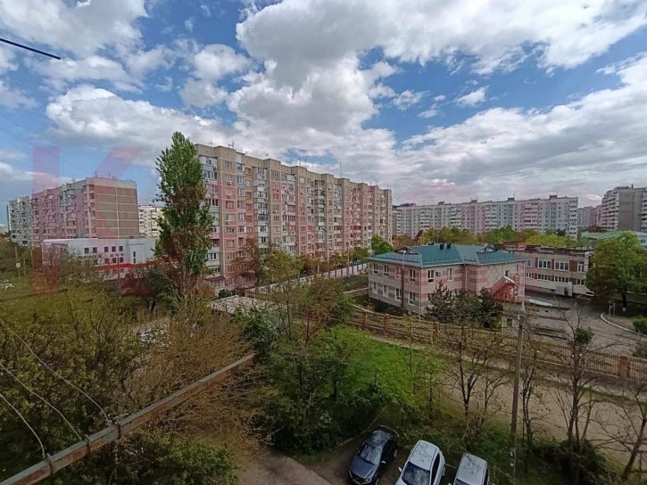 1-комн квартира им. Думенко ул.
