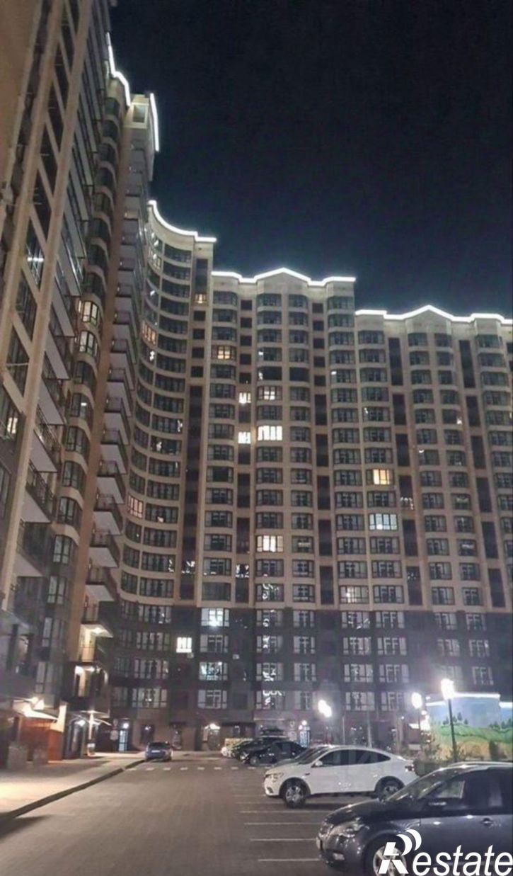 Гараж/парковка Конгрессная улица, 37А,  д. 37А