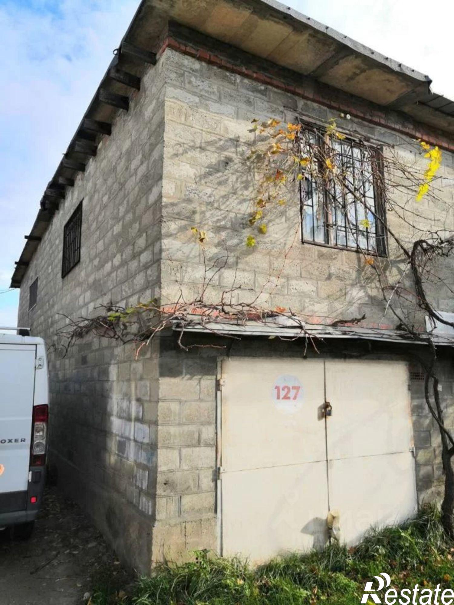 Купить гараж, место в паркинге за 2 350 030 рублей на Московская улица
