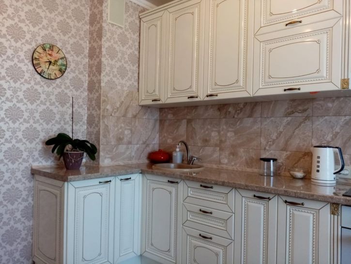 2-комн квартира Командорская улица, 9/1