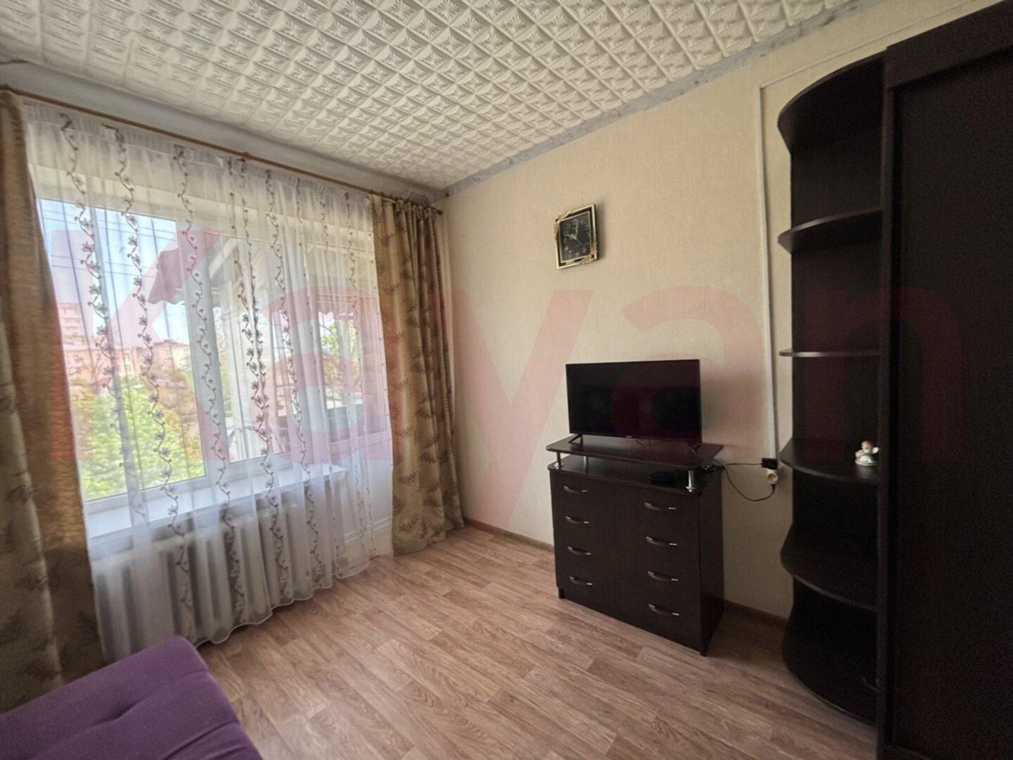 Сдать комнату за 15 000 рублей на им. Кирова ул.