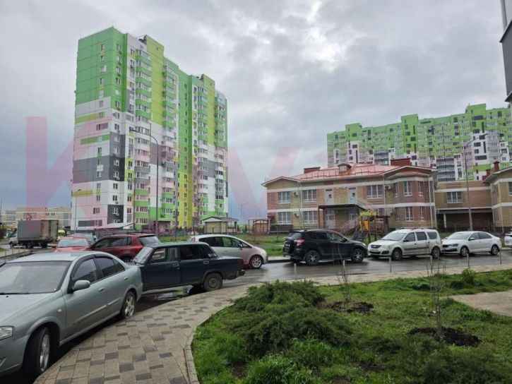 1-комн квартира Генерал-лейтенанта Александра Сапрунова ул.