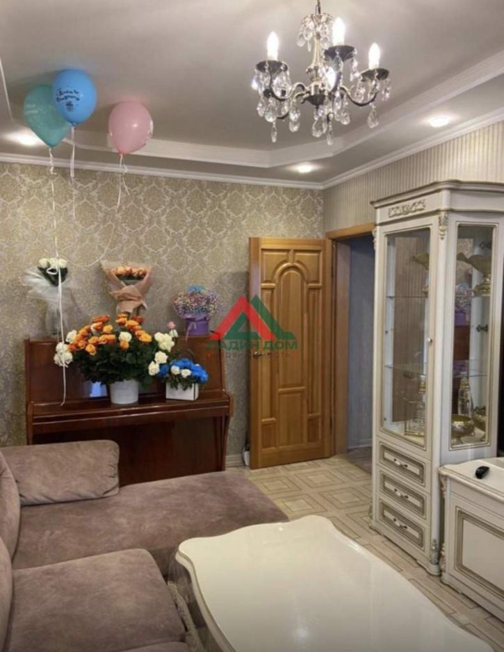 2-комн квартира им. Комарова В.М. улица, д.21/1к7