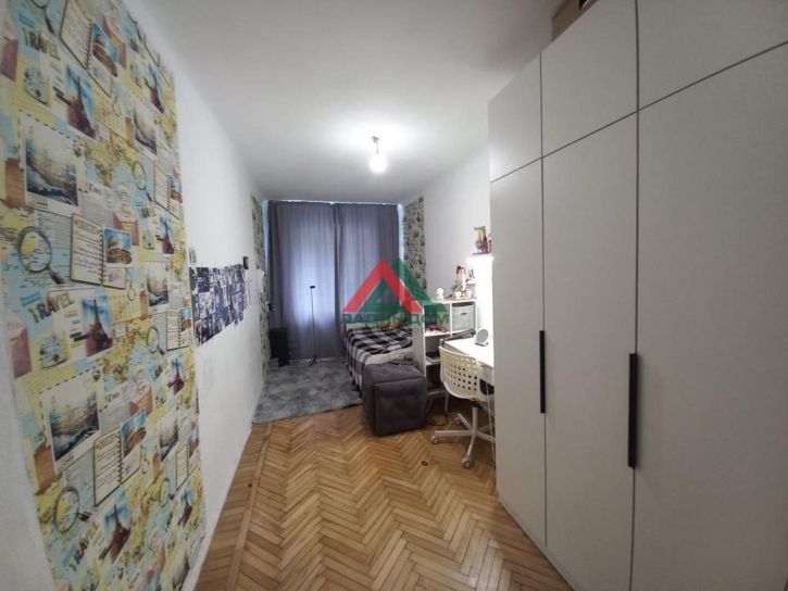 3-комн квартира им. Курчатова улица, д.4
