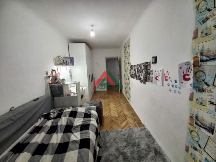 3-комн квартира им. Курчатова улица, д.4