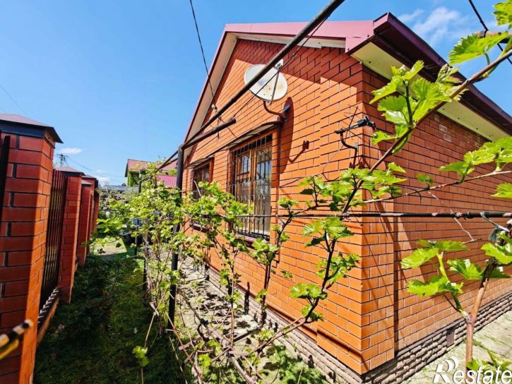 Коттедж/дом Персиковая улица, 490,  д. 490