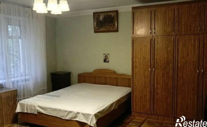 4-комн квартира ул им. Селезнева, 176,  д. 176