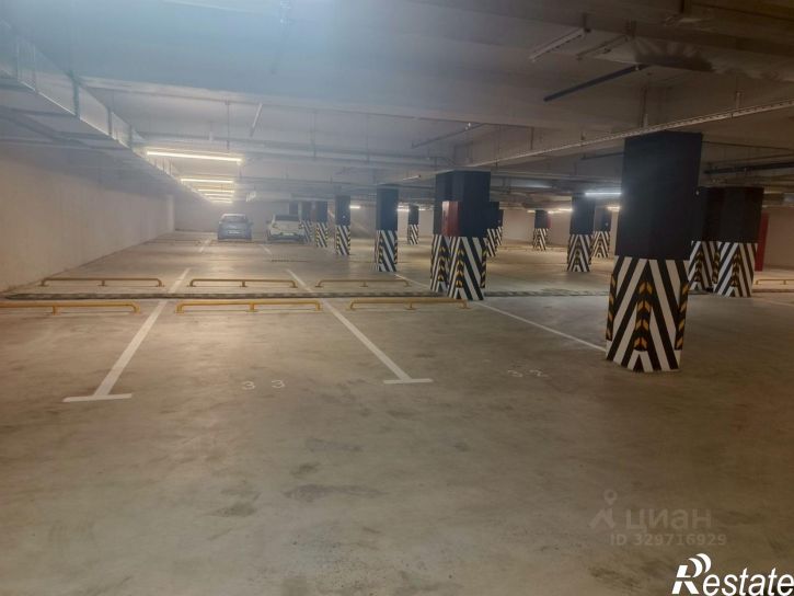 Гараж/парковка ул им. Анны Ахматовой