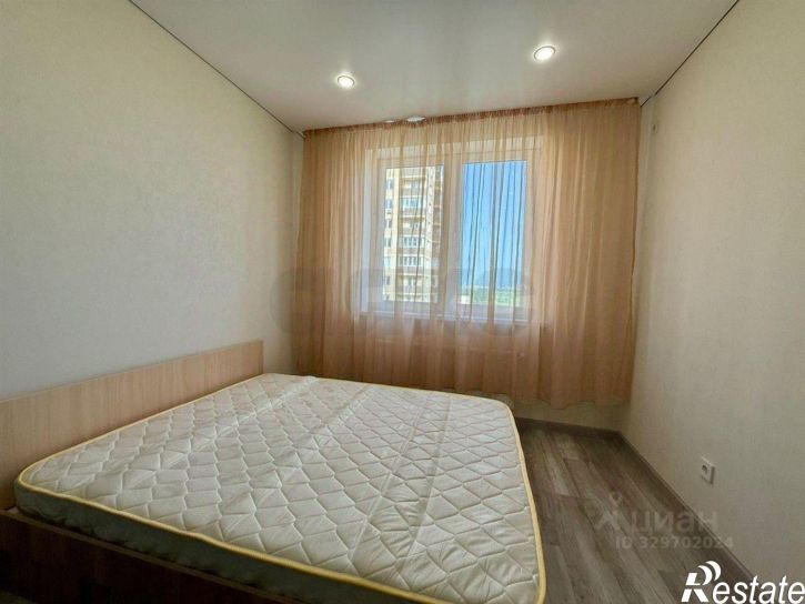 2-комн квартира ул им. Героя Ростовского, 8 3,  д. 8 3,  к. 3