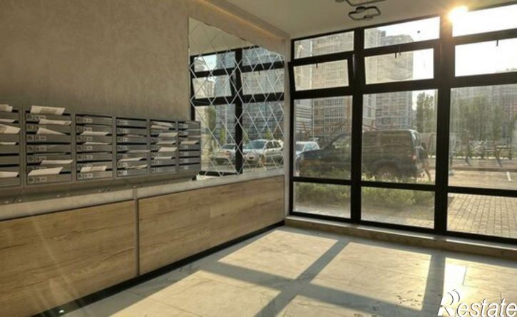 3-комн квартира улица Мурата Ахеджака, 12 к8,  д. 12 к8