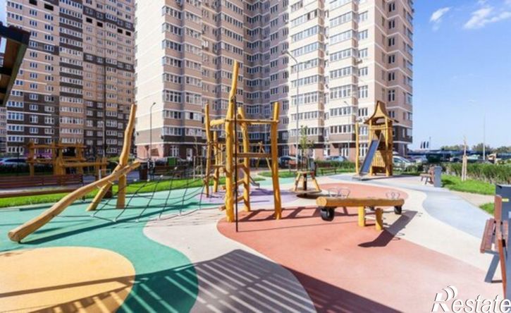 3-комн квартира улица Мурата Ахеджака, 12 к8,  д. 12 к8
