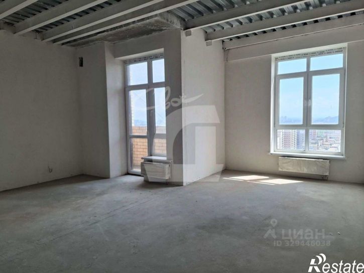 3-комн квартира улица Героя Сарабеева, 9,  д. 9