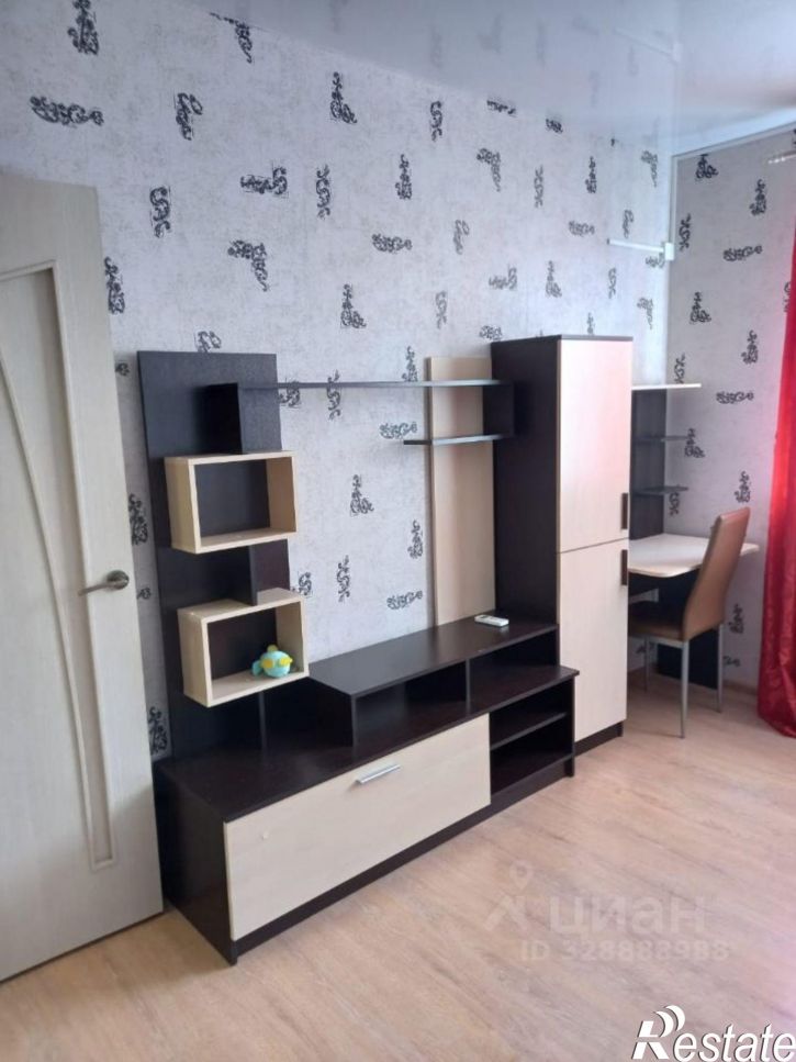 1-комн квартира улица Западный Обход, 42 к8,  д. 42 к8