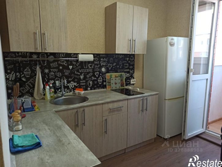 1-комн квартира улица Западный Обход, 42 к8,  д. 42 к8