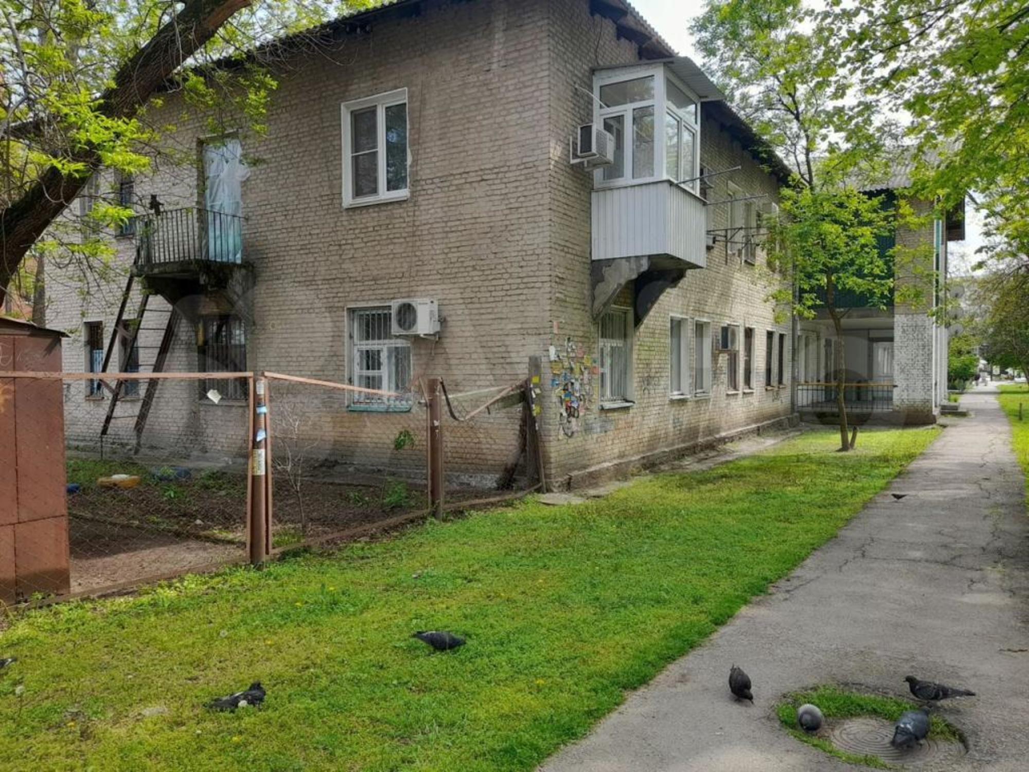 Купить комнату за 2 100 000 рублей на Коммунаров ул, 282