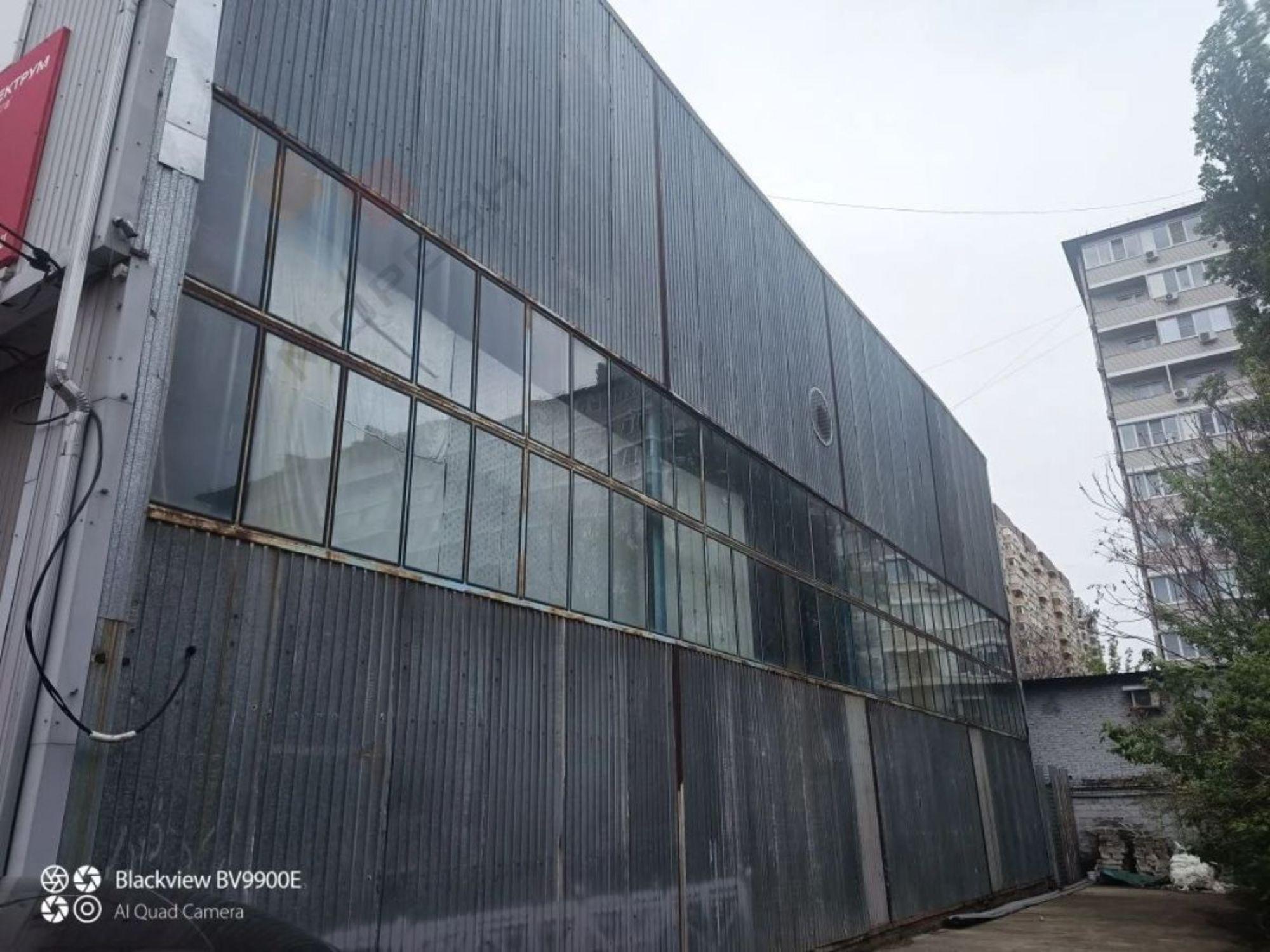 Купить складское помещение за 35 000 000 рублей на Таманская ул, 152