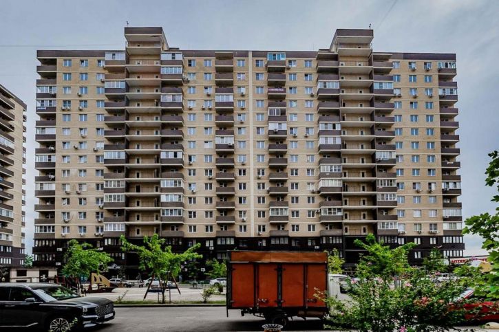 1-комн квартира им. Героя Ростовского ул, 8к2