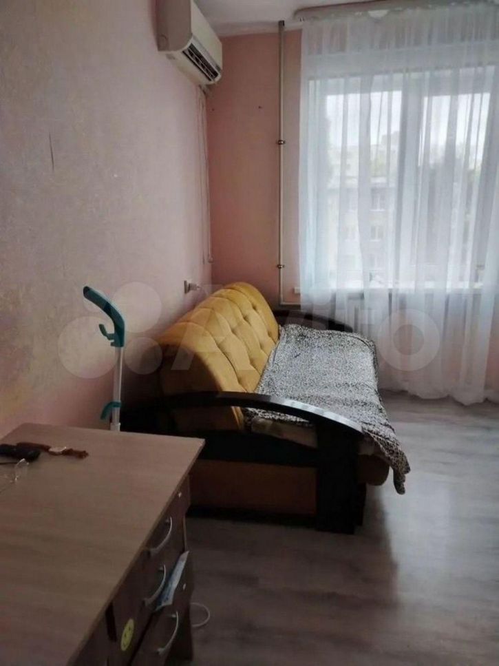 Комната Селезнёва ул, 136