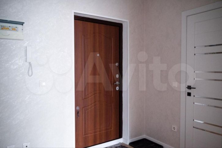 1-комн квартира Героя Сарабеева ул, 7