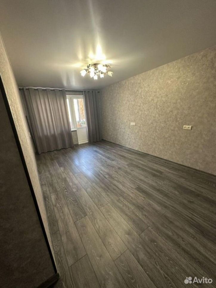 3-комн квартира Трудовой Славы ул, 16