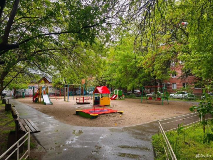 2-комн квартира Красных Партизан ул, 443
